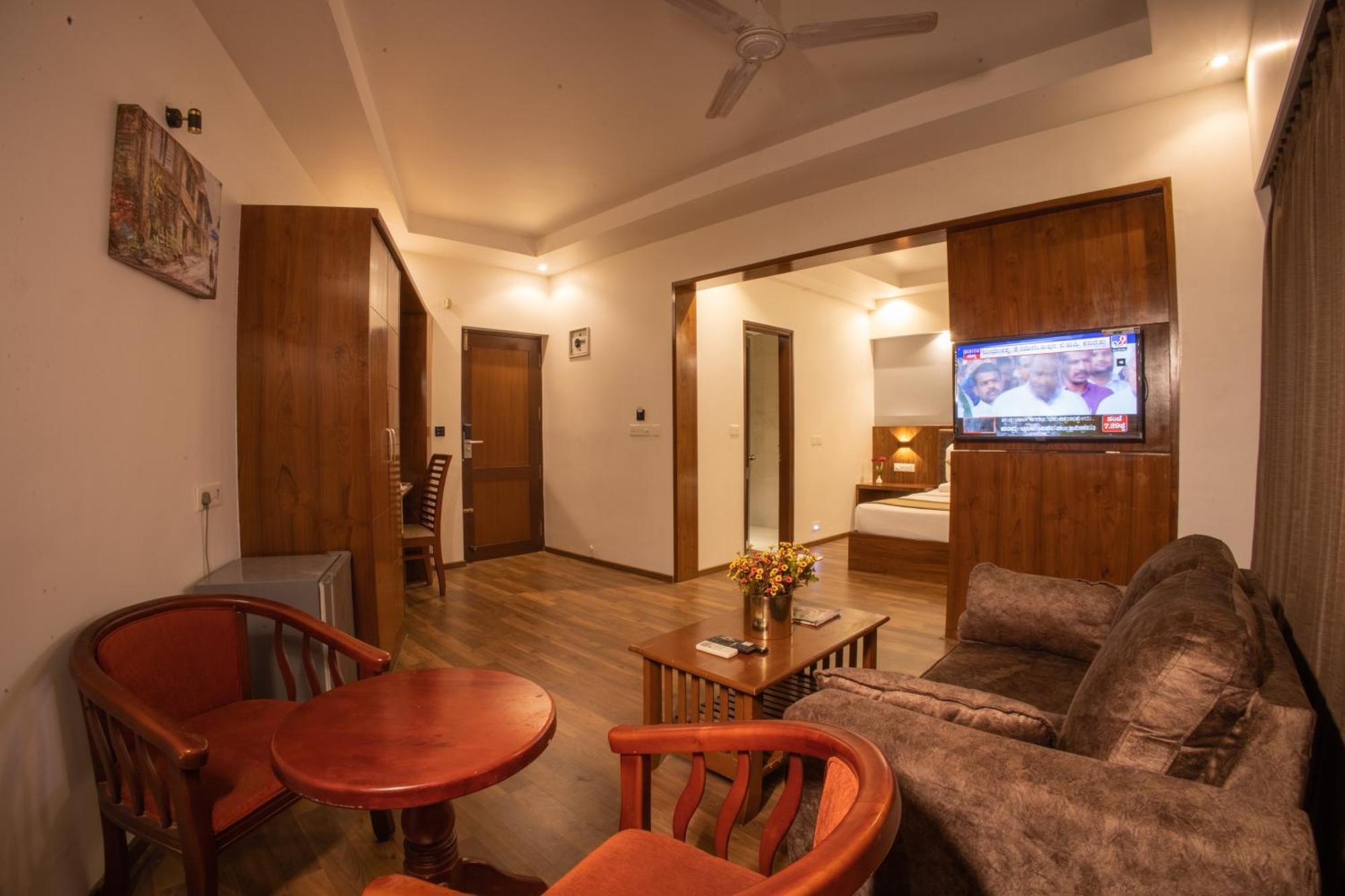 Metro Plaza Hotel By Rak Rooms, Mangaluru Екстериор снимка