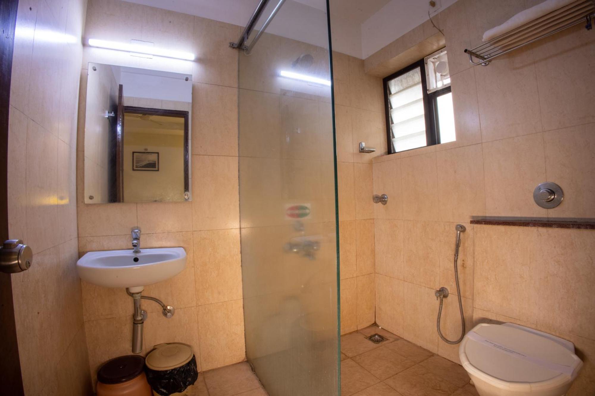 Metro Plaza Hotel By Rak Rooms, Mangaluru Екстериор снимка