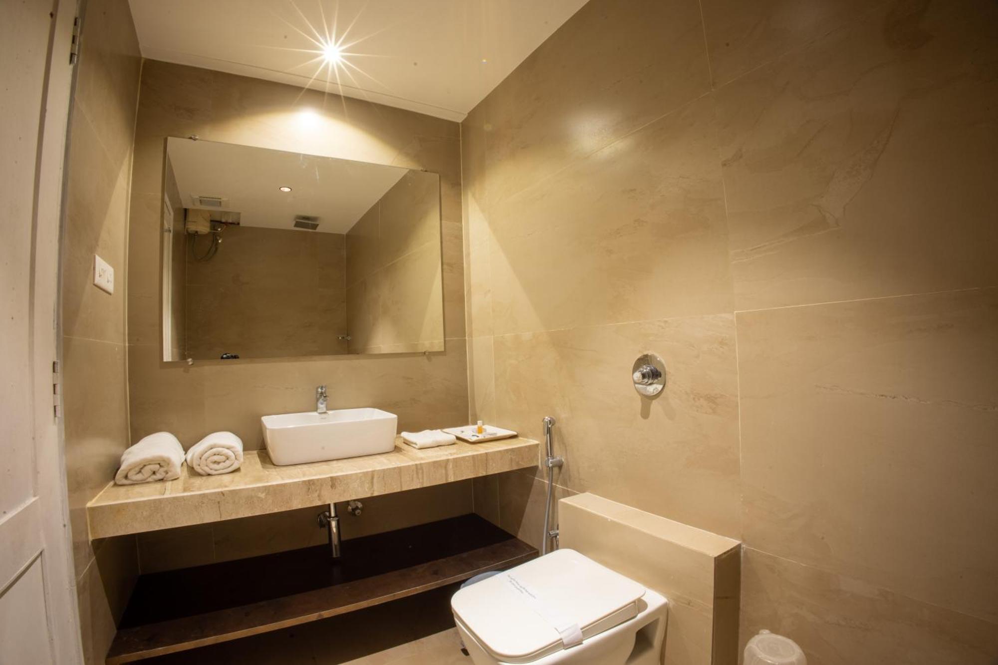 Metro Plaza Hotel By Rak Rooms, Mangaluru Екстериор снимка