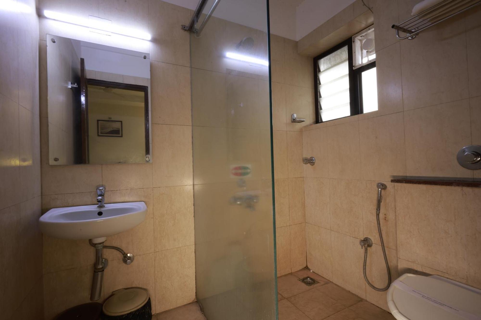 Metro Plaza Hotel By Rak Rooms, Mangaluru Екстериор снимка